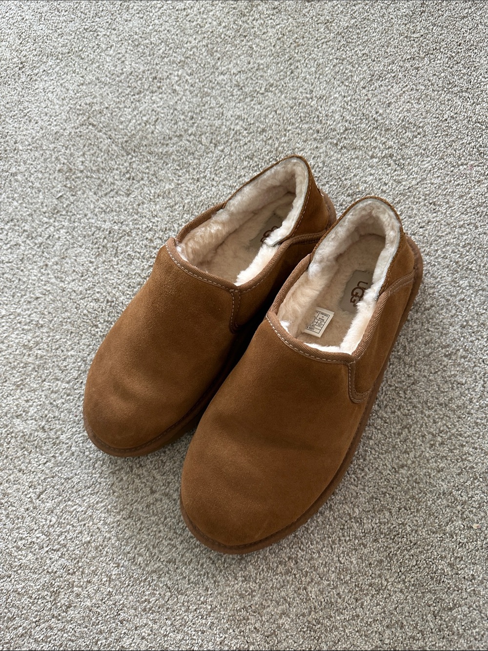 UGG Men's Slip-On Suede Loafers in Chestnut Brown Kenton slipper size 10